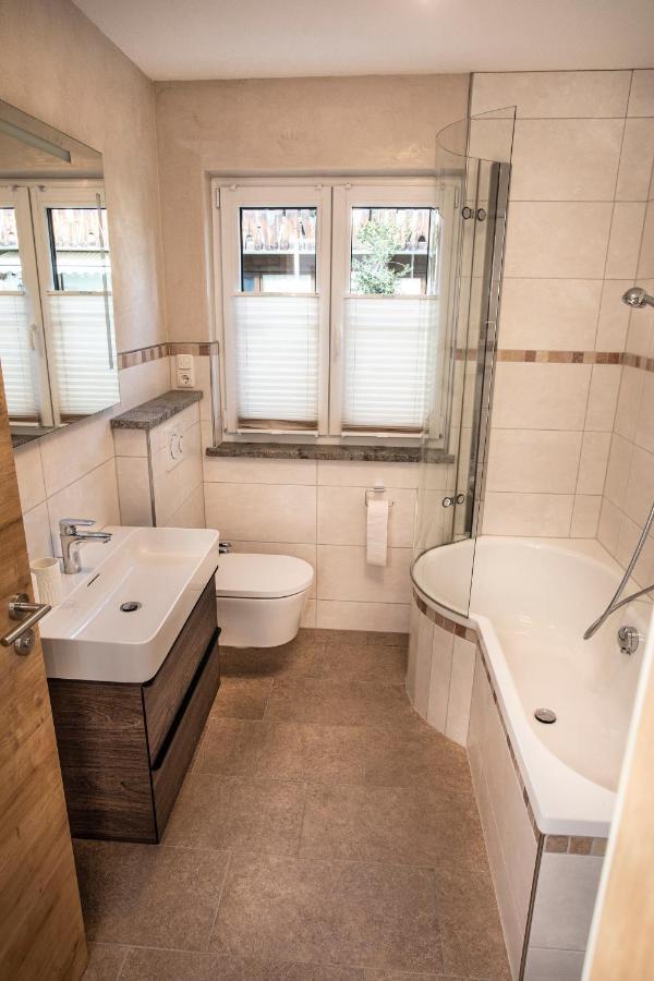 Ferienwohnungen "Zur Wally" Garmisch-Partenkirchen Extérieur photo