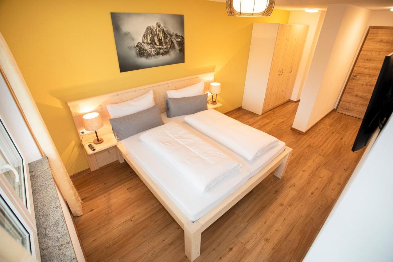 Ferienwohnungen "Zur Wally" Garmisch-Partenkirchen Extérieur photo